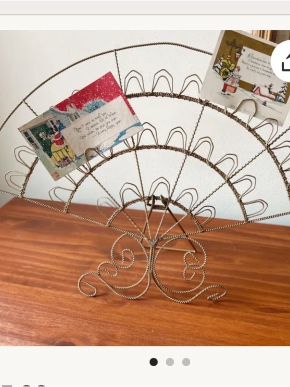 Wire Fan Card & Photo Holder - Gold